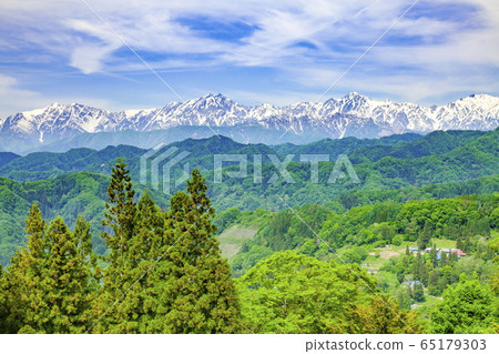 Northern Alps seen from Ogawa Alps Line, Ogawa Village, Kamisui District, Nagano Prefecture 65179303