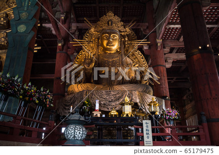 南銀觀音的東大寺大佛(奈良縣奈良市) 南銀觀音的東大寺大佛(奈良縣奈良市) 65179475