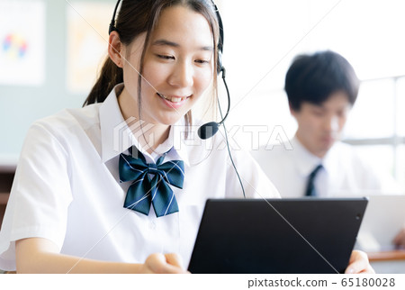 High school girl class High school girl class 65180028