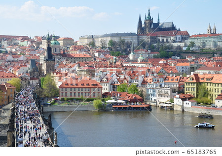 Charles Bridge in sunny Prague Charles Bridge in sunny Prague 65183765
