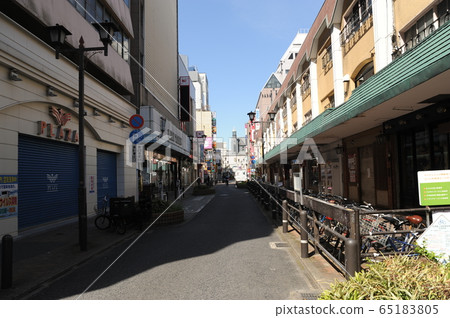 福岡天神 65183805