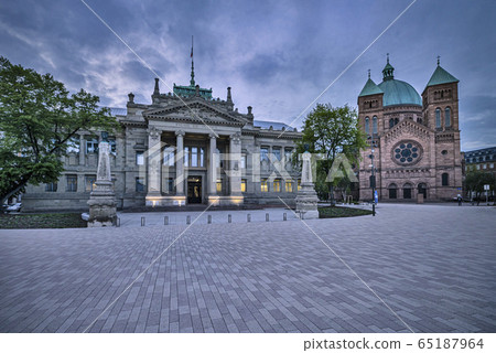 Palais de Justice Strasbourg 65187964