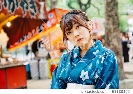 Yukata girls 65188363