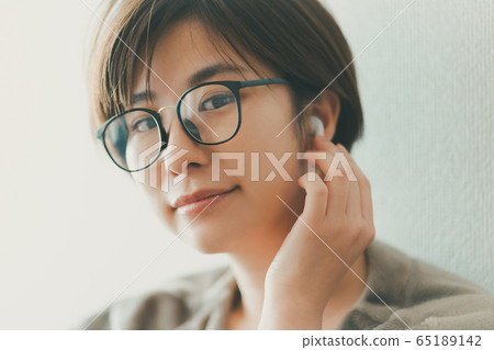 音樂 女生 女孩 65189142