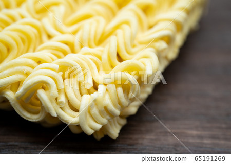 Instant noodle noodles Instant noodle noodles 65191269