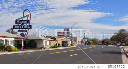 A town along Route 66 in the city of Segriman, Arizona, USA A town along Route 66 in the city of Segriman, Arizona, USA 65197322