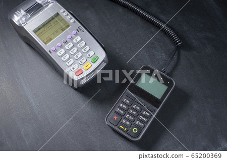 Bank terminal for non-cash payment by mobile phone or credit card 65200369