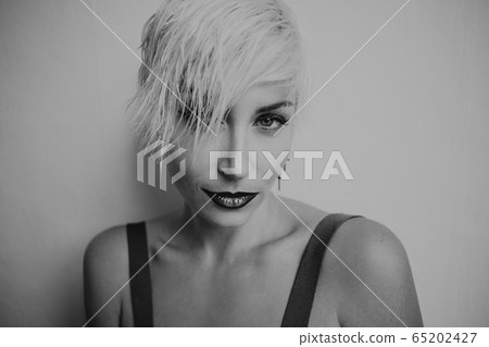 blonde girl with short hair posing fashion blonde girl with short hair posing fashion 65202427