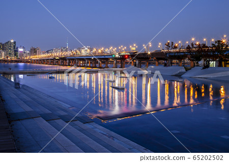 Yeouido landscape 65202502