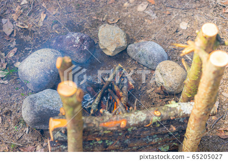Bushcraft material bonfire 65205027