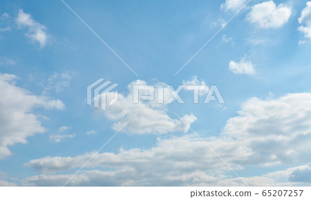 Blue sky and white clouds 65207257