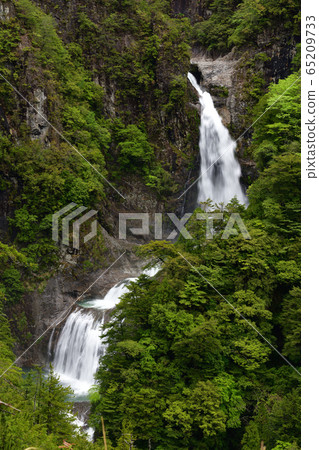 不動的七重瀑布 65209733