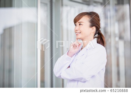 Medical image 65210888