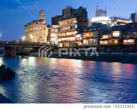 《京都府》鴨川夜景 65211923