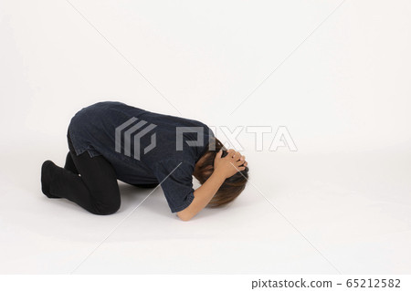 Bankruptcy despair dismissal image Bankruptcy despair dismissal image 65212582