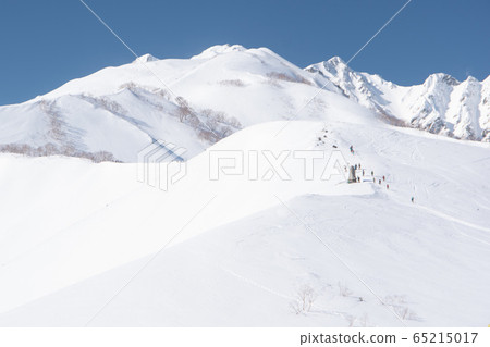 Winter mountain climbing Happo ridge 65215017