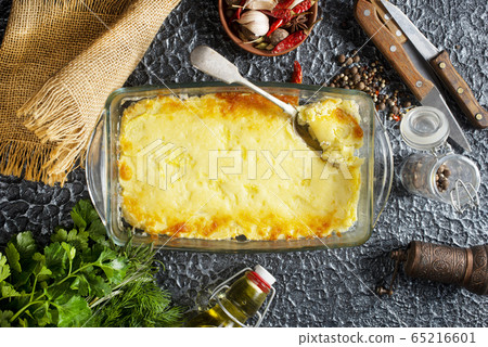 baked mashed potato 65216601