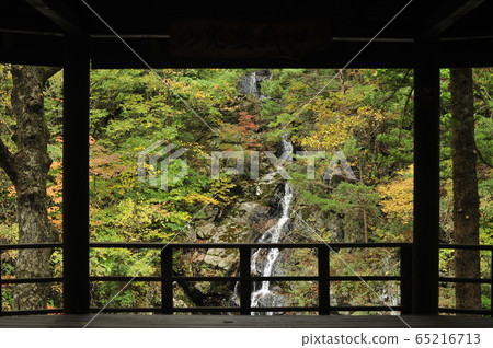waterfall waterfall 65216713