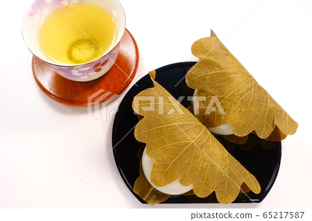 Kashiwa mochi 65217587