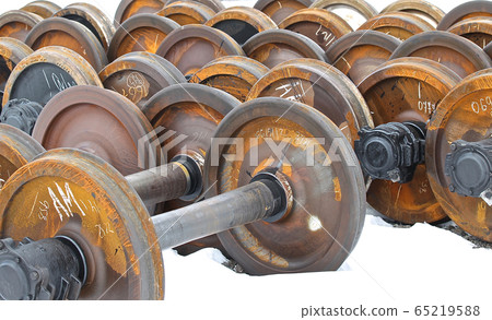 Railcar wheels on the axles Railcar wheels on the axles 65219588