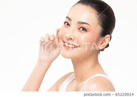 Beauty asian women portrait face with natural skin and skin care healthy hair and skin close up face beauty portrait.Beauty Concept. 65220014
