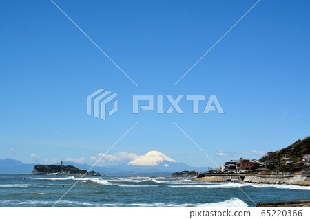 Early spring World Heritage Mt. Fuji and ocean Early spring World Heritage Mt. Fuji and ocean 65220366