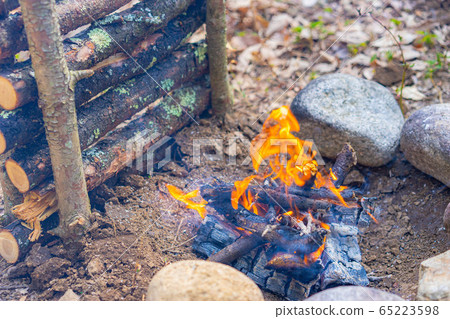 Bushcraft材料篝火晚會 65223598