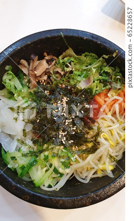 食物多爾索特石鍋拌飯 65228657