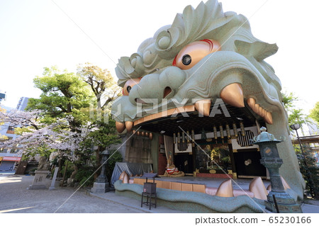大阪府/難波八坂神社獅子舞台春天④ 65230166