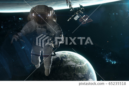 Astronaut, ISS, planets on background of deep space landscape 65235518
