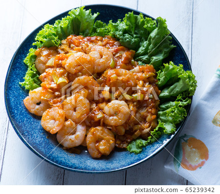 Shrimp Shrimp 65239342