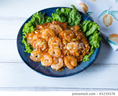 Shrimp 65239376