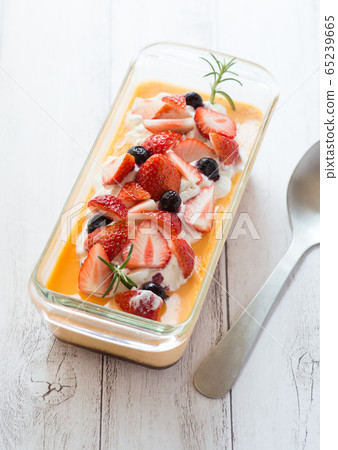 布丁 布丁 65239665