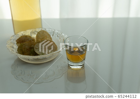 威士忌直 65244112