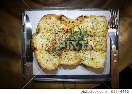 toast or cheese toast 65244416