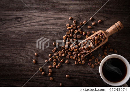 Hot coffee and coffee beans Hot coffee and coffee beans 65245974