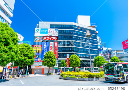 在東京吉祥寺站的Kitaguchi車站前的風景 65248498