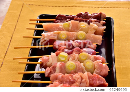 Grilled chicken 65249693