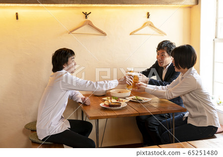 Drinking party Drinking party 65251480