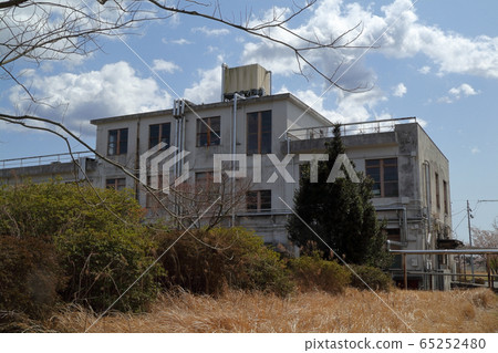 Romantic Ibaraki (Tsukuba Navy Air Corps This battlefield had been decided to be demolished. It was left with the film's eternal zero release) 65252480