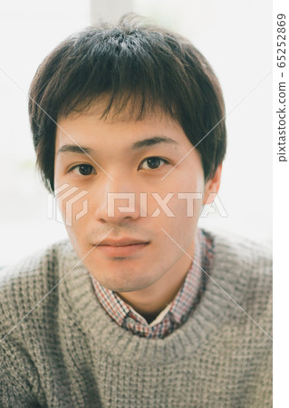 一個高中生 65252869