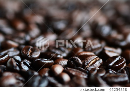 Coffee beans mocha 65254858
