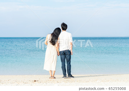 A couple A couple 65255008