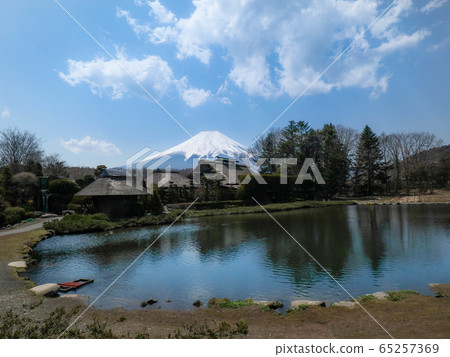 Superb view of Oshino Hakkai and Mt. Fuji Superb view of Oshino Hakkai and Mt. Fuji 65257369