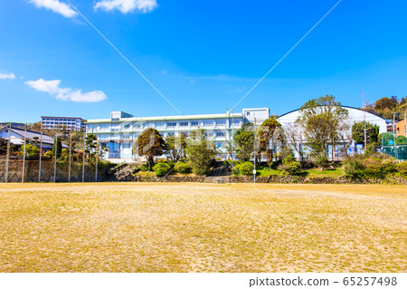 Nagasaki City Shikimi Junior High School closed history record [Nagasaki City] 65257498