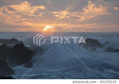 PORTUGAL MADEIRA PORTO MONIZ COAST 65259219