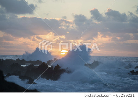 PORTUGAL MADEIRA PORTO MONIZ COAST 65259221