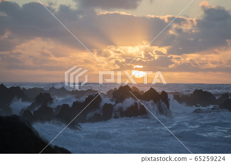 PORTUGAL MADEIRA PORTO MONIZ COAST 65259224