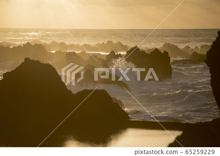 PORTUGAL MADEIRA PORTO MONIZ COAST 65259229