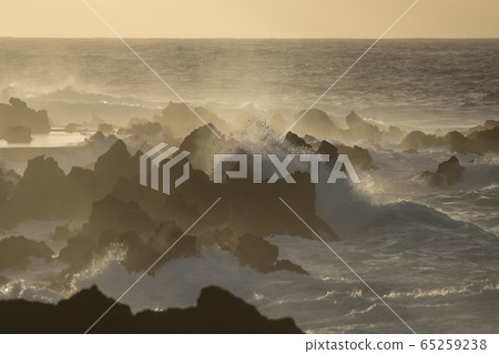 PORTUGAL MADEIRA PORTO MONIZ COAST 65259238